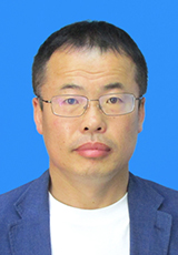 山城鄉村里無私奉獻的“小個子”教師——記遼寧省本溪市本溪縣第五中學教師張萬波