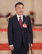 全國政協委員莫榮：對就業困難大學生提供一對一幫扶