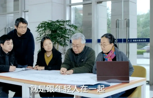 上海交大78歲院士，和年輕人造大船建海島