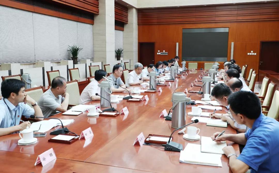 教育部部長陳寶生：力戒形式主義，推進“不忘初心、牢記使命”主題教育取得實實在在的效果